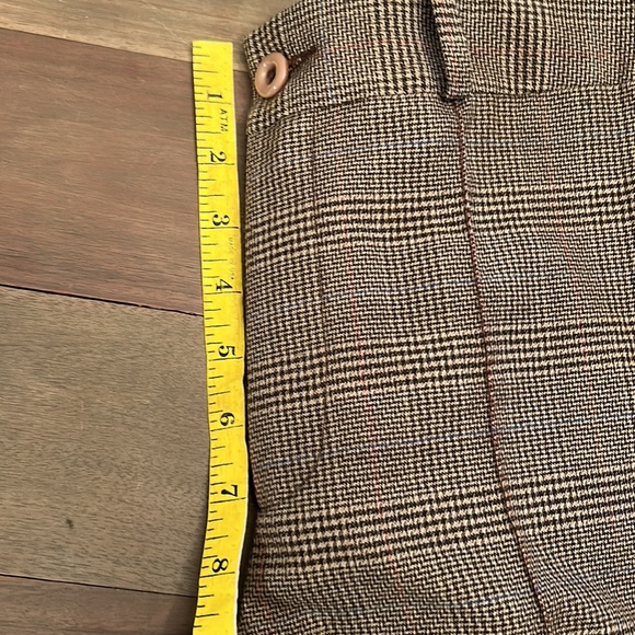 SCOOP women’s brown pleat front cropped plaid cuffed trousers. Size 0. - Picture 9 of 12